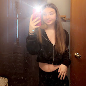 Meet your Posher, Alissa